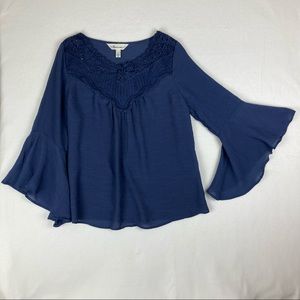 Tantrums | Bell sleeve top